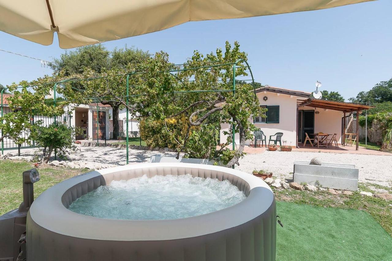 La Cesa Holiday House San Felice Circeo Buitenkant foto
