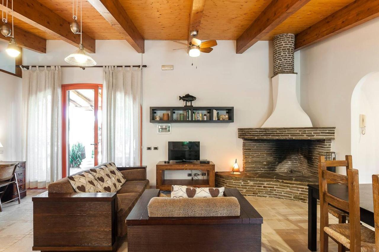 La Cesa Holiday House San Felice Circeo Buitenkant foto